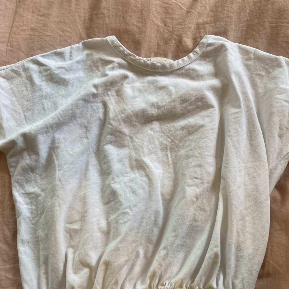 White Basic T